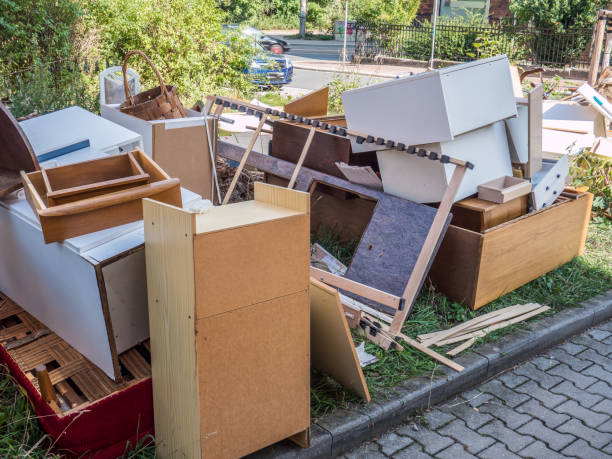 Best Estate Cleanout Services  in Antigo, WI